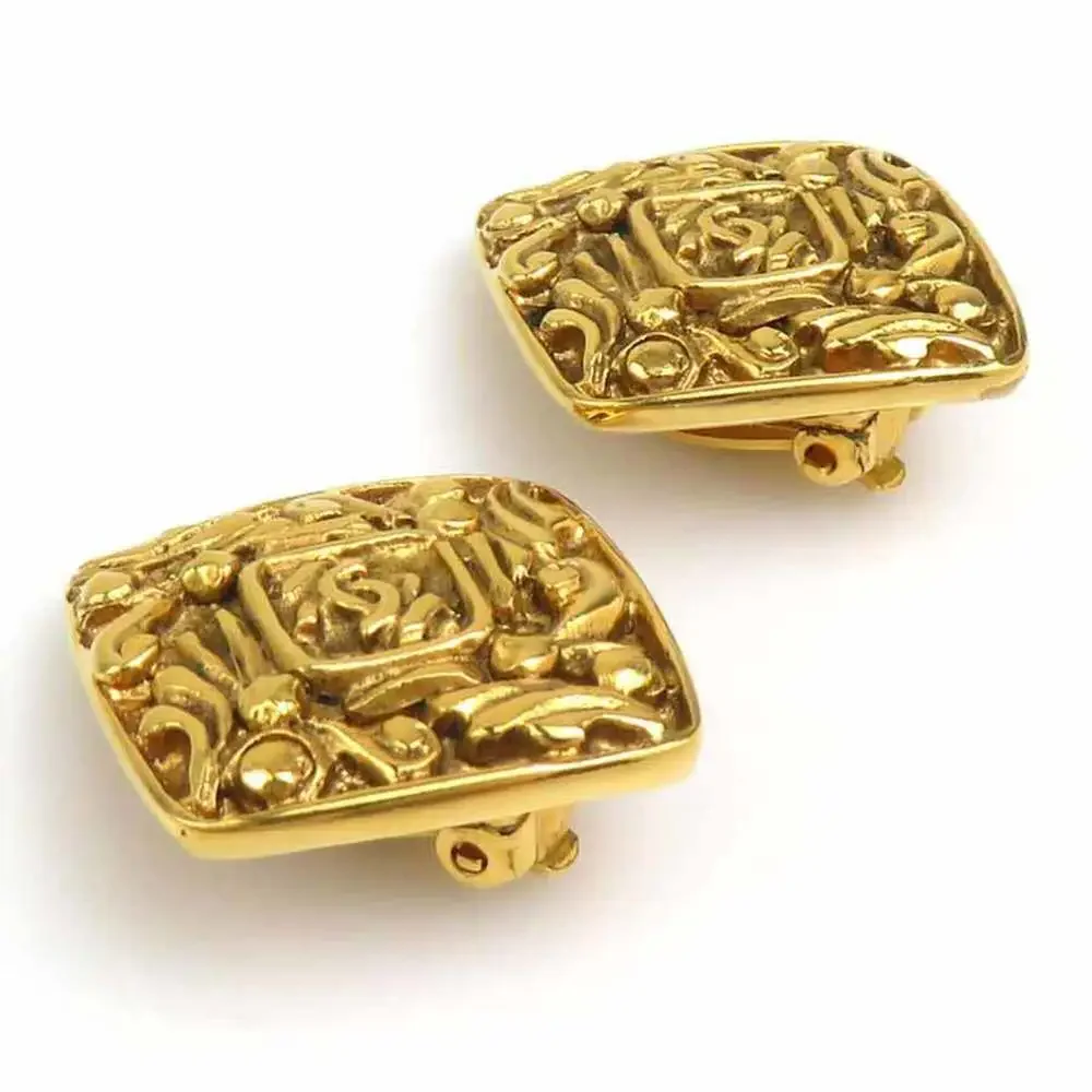 Chanel Vintage Clip-On Earrings #261245C56B